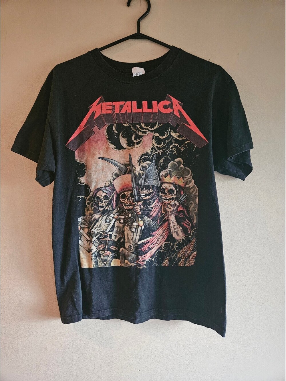 Metallica black band T shirt